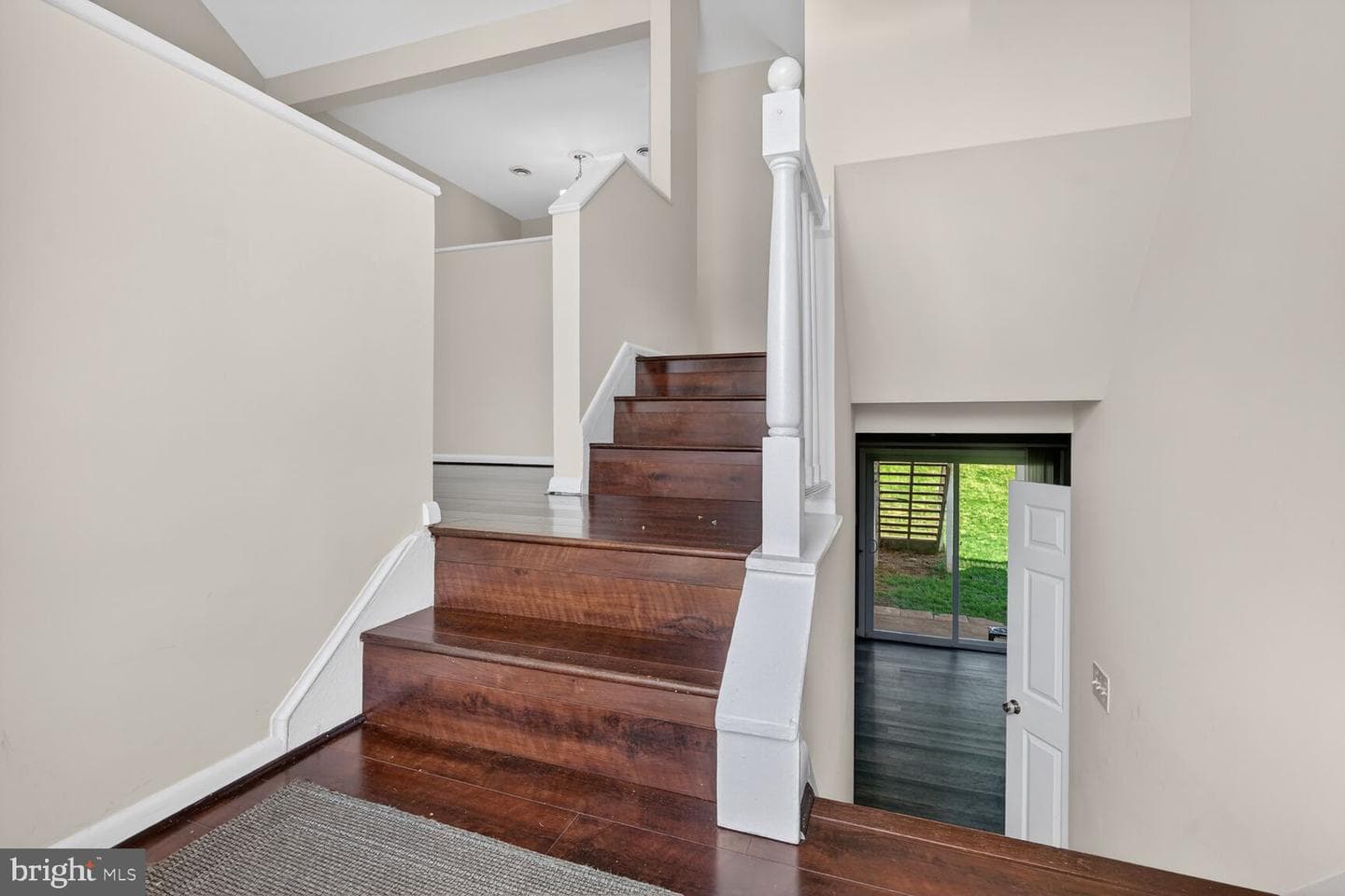 181 Poinsett Lane photo 3