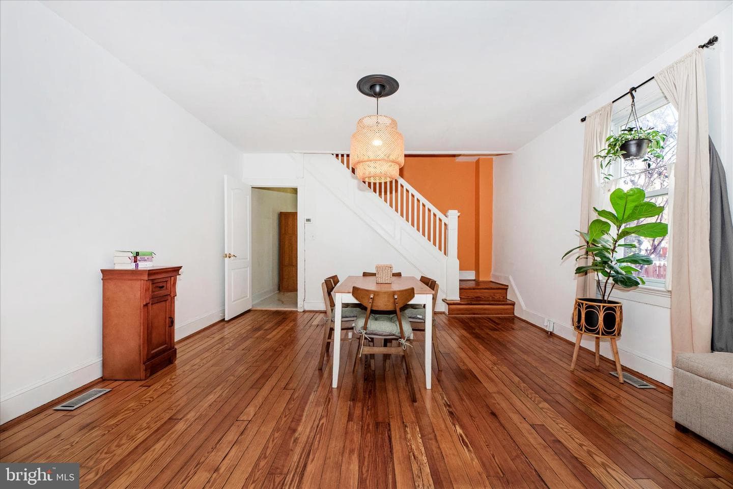 729 Motter Avenue photo 8