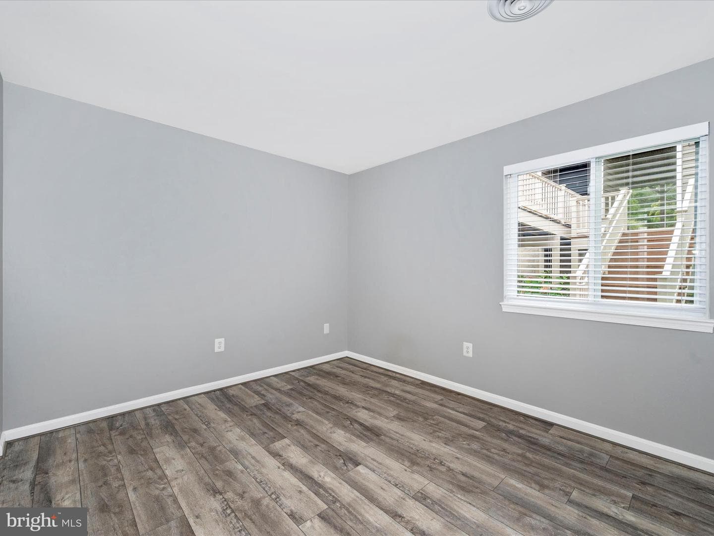 10251 White Pelican Way #103b photo 32