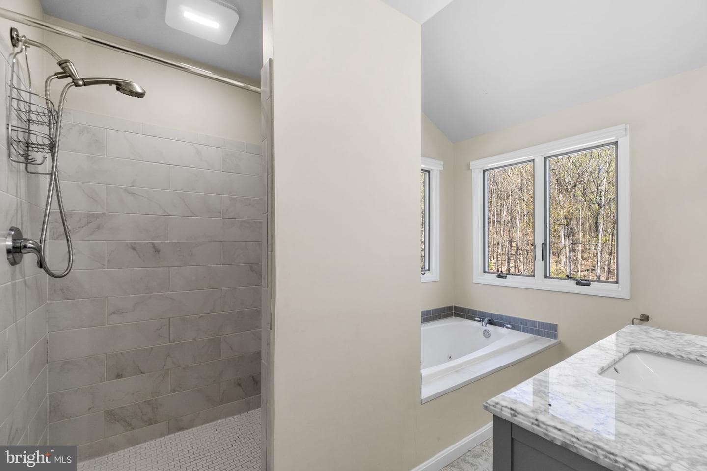 10812 Putman Road photo 27
