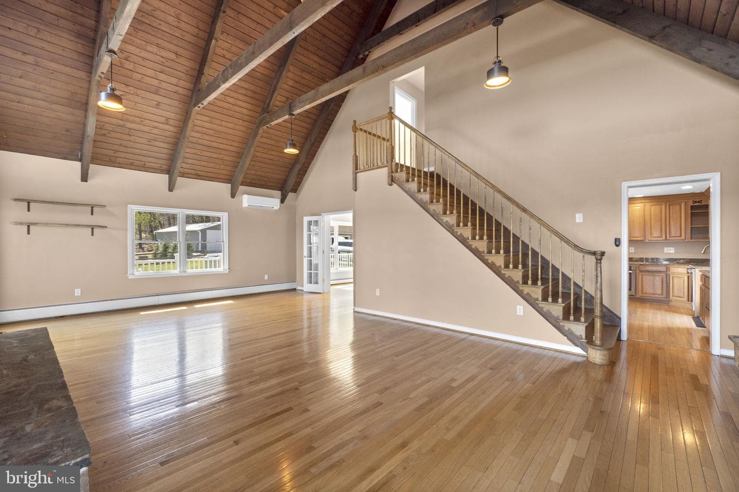 10812 Putman Road photo 6