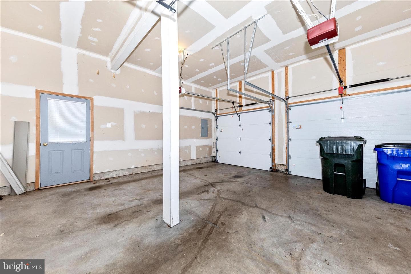 100 Sunlight Drive photo 54