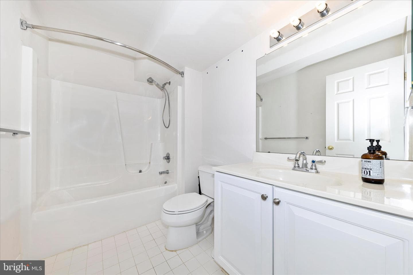 100 Sunlight Drive photo 72