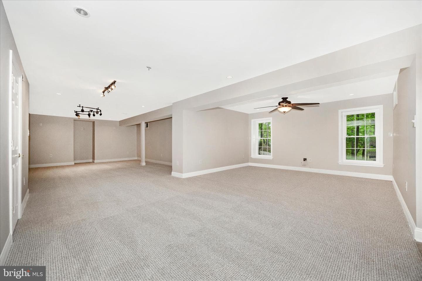 6463 Forest Hills Court photo 38