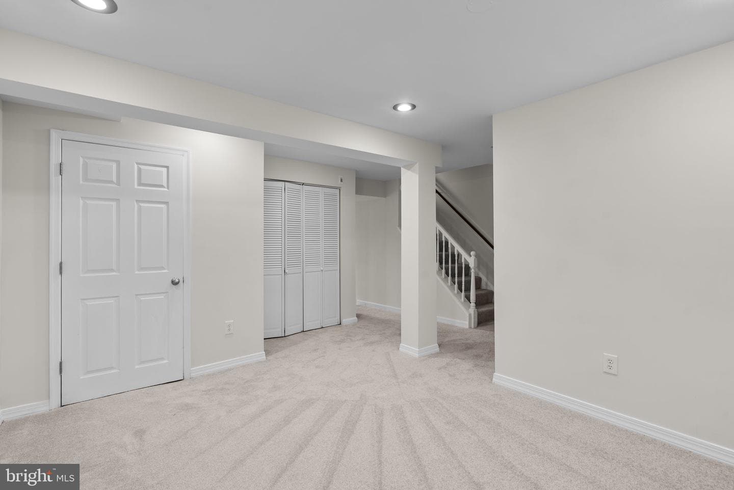 8037 Waterview Court photo 20