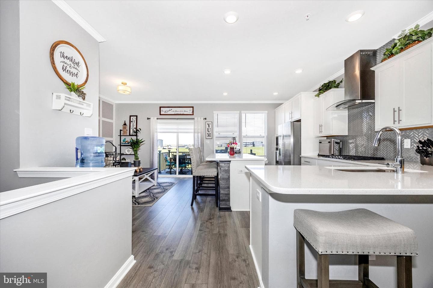 867 Amity Street photo 13