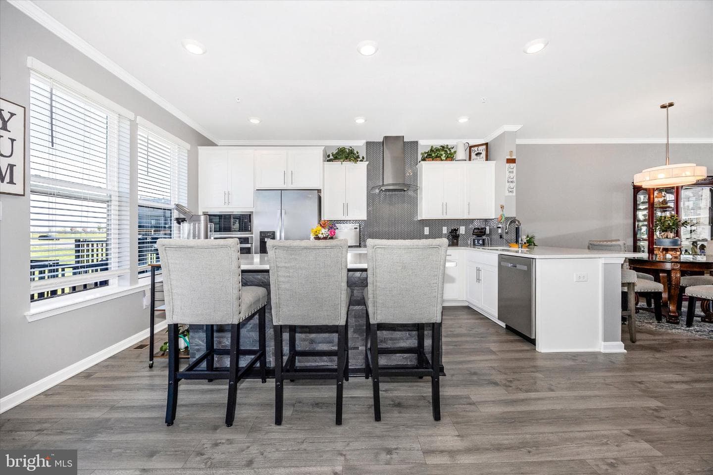 867 Amity Street photo 22
