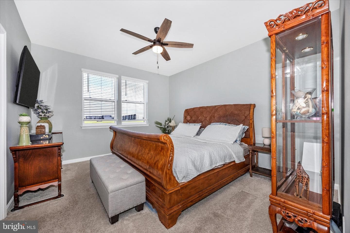 867 Amity Street photo 36