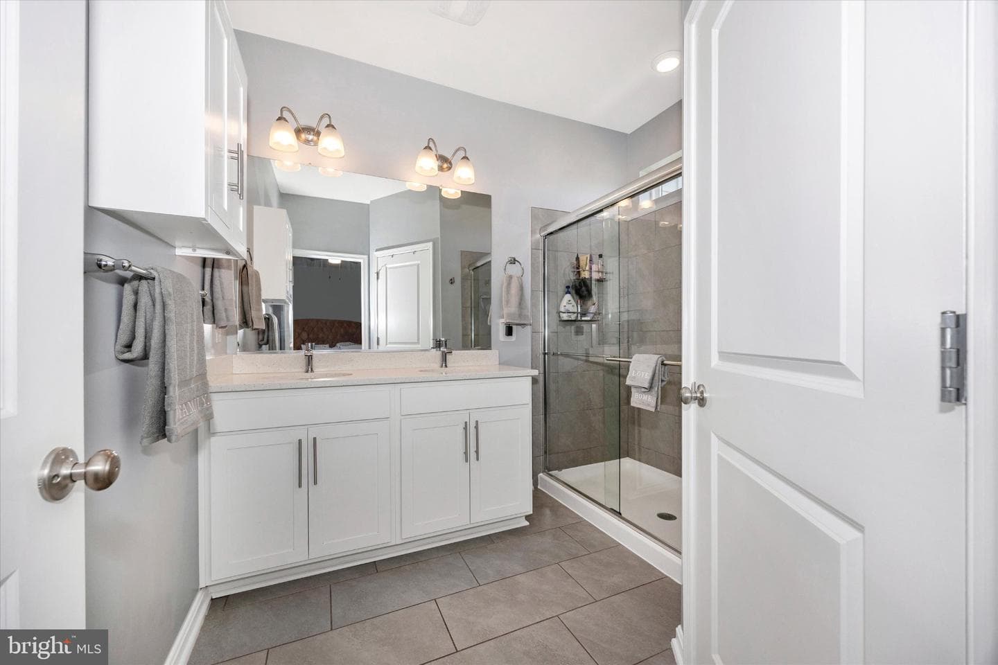 867 Amity Street photo 39