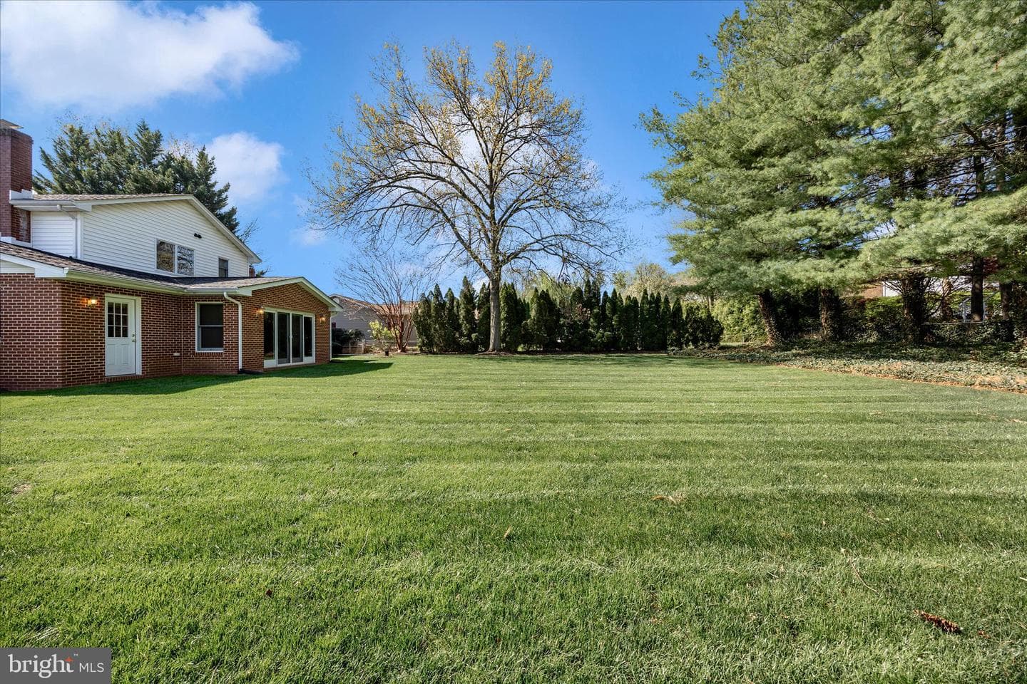 8022 Fieldstone Drive photo 30