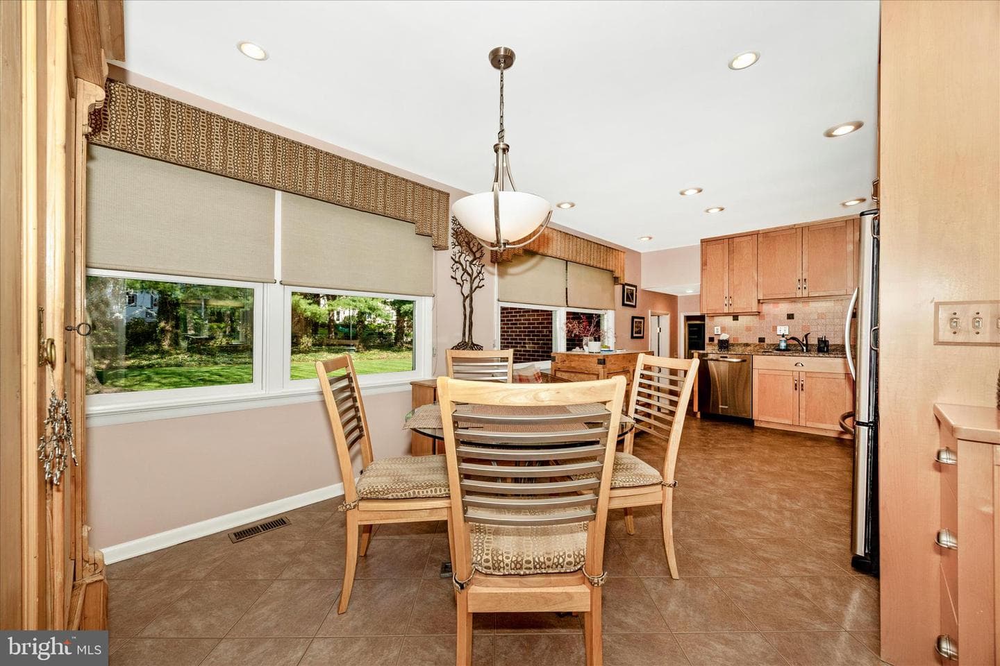 8022 Fieldstone Drive photo 7