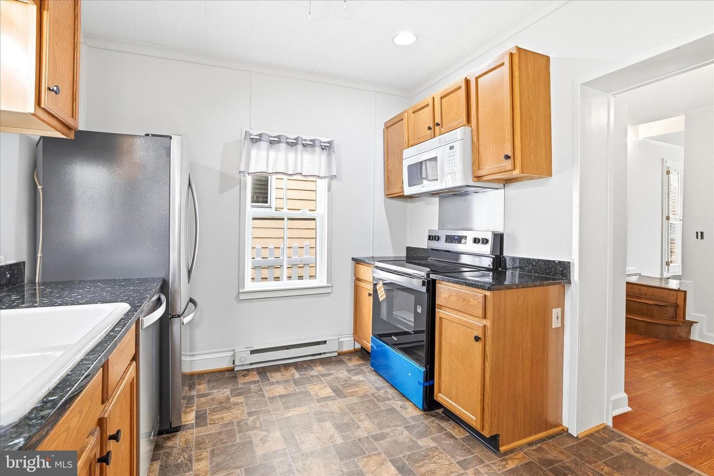 901 N Market Street photo 18