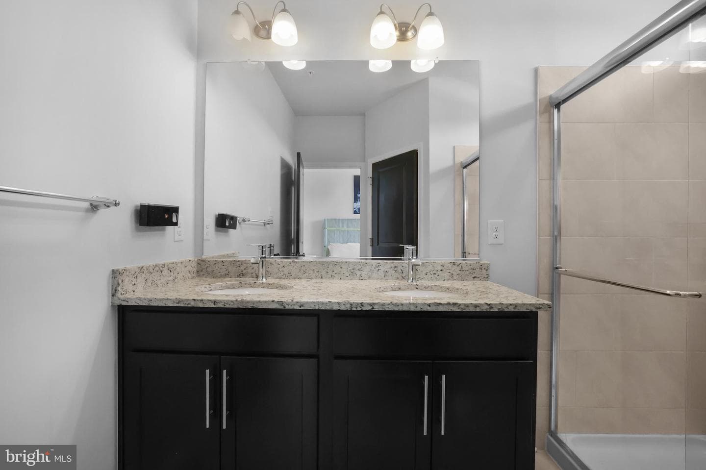 854 Amity Street photo 23