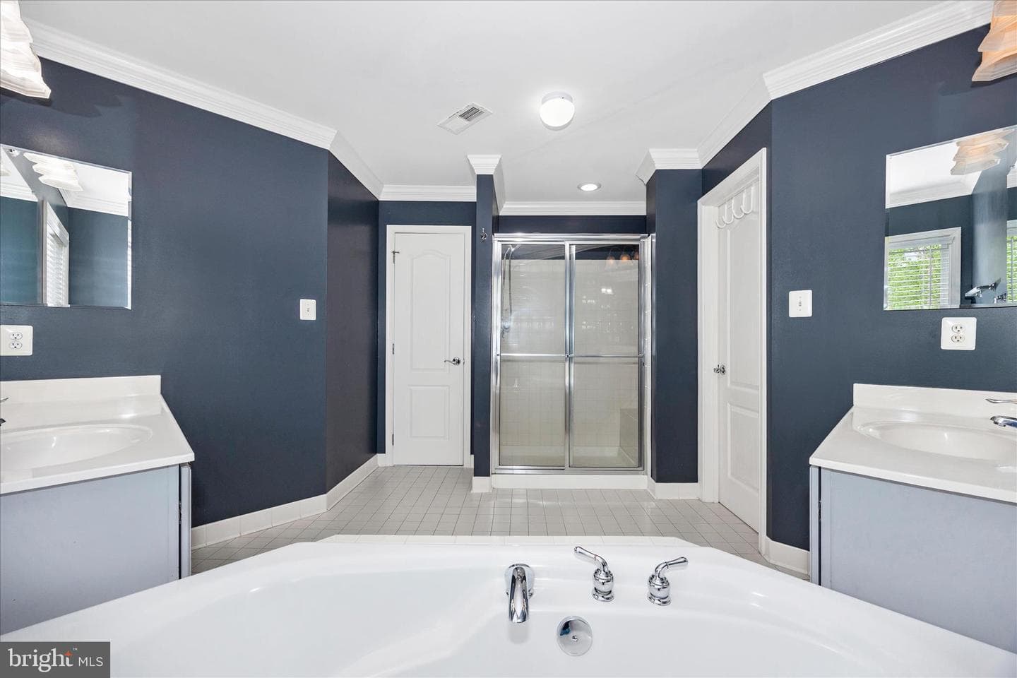 11007 Country Club Road photo 28