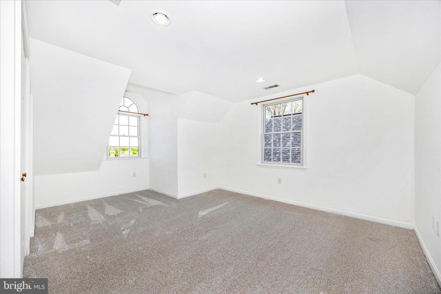 5955 Oland Road photo 29