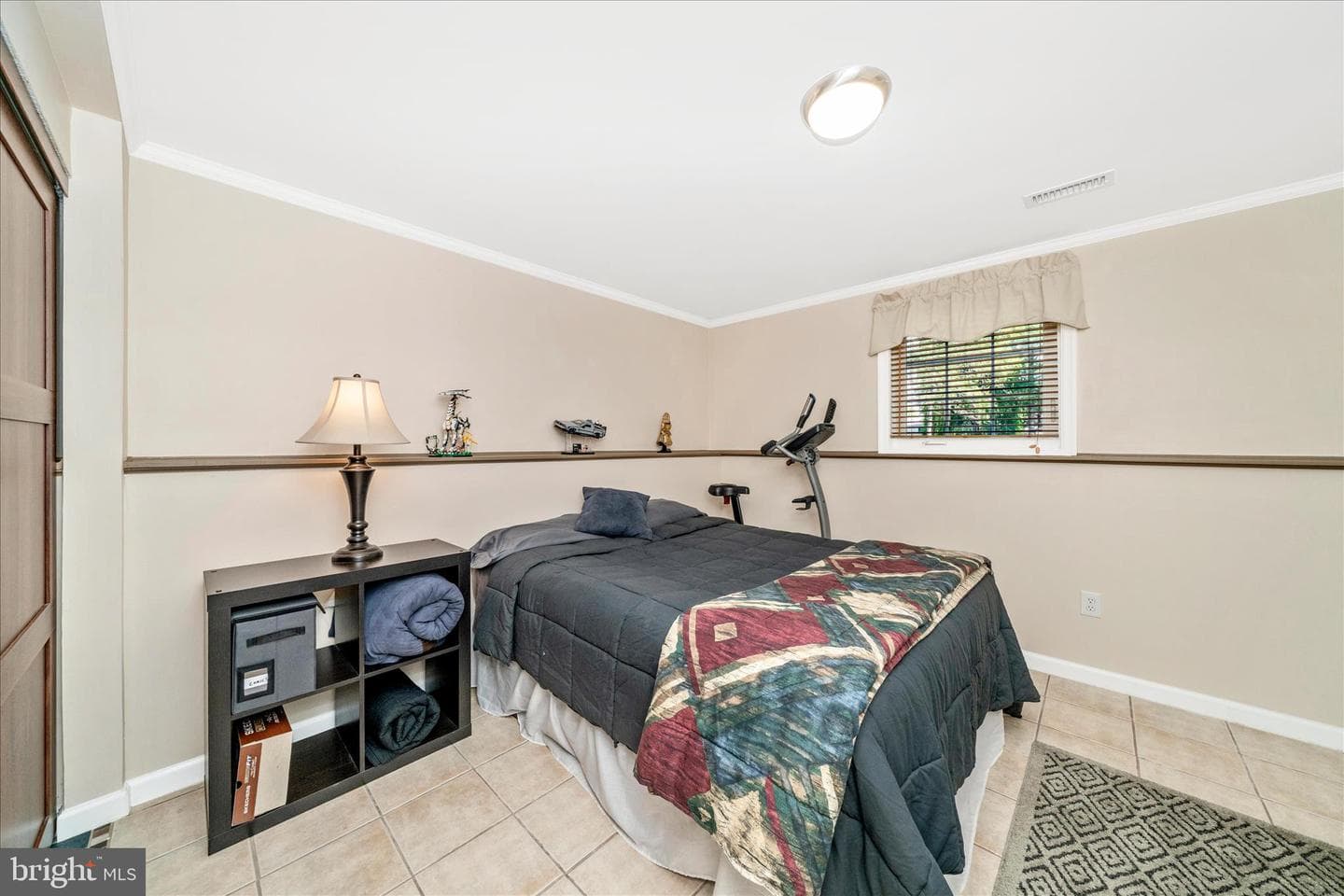 5696 Pebble Drive photo 20