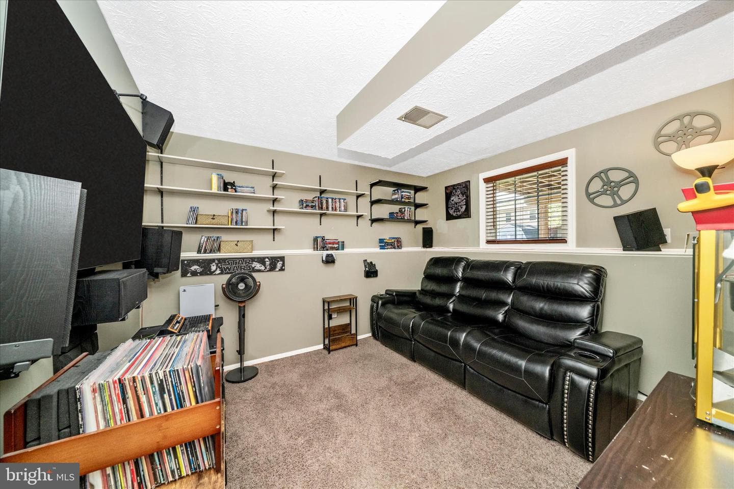 5696 Pebble Drive photo 22