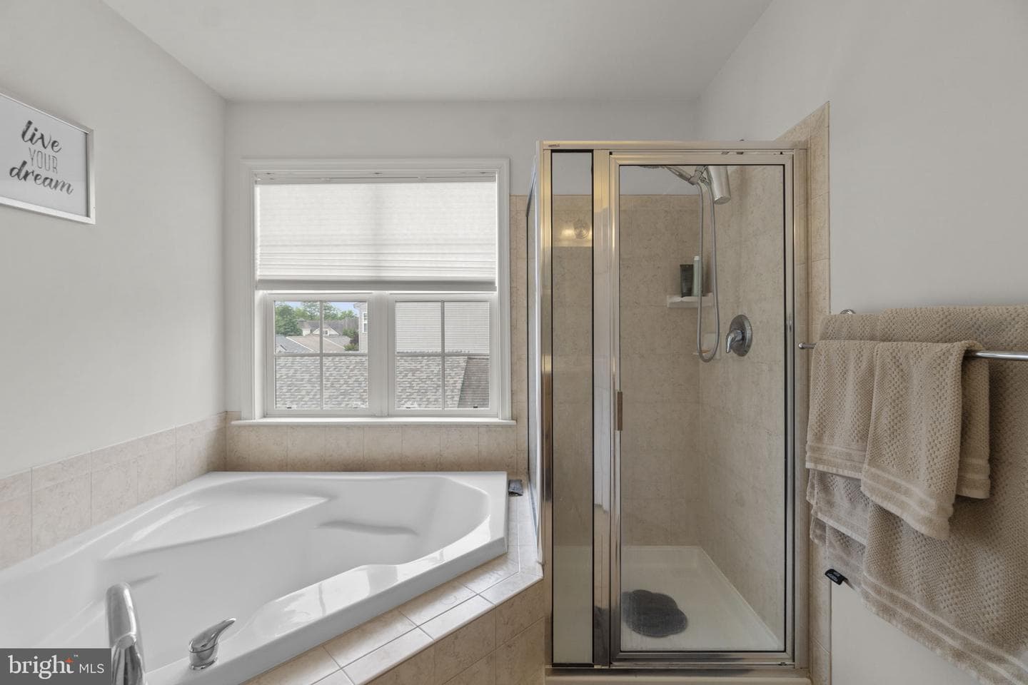 2553 Island Grove Boulevard photo 13