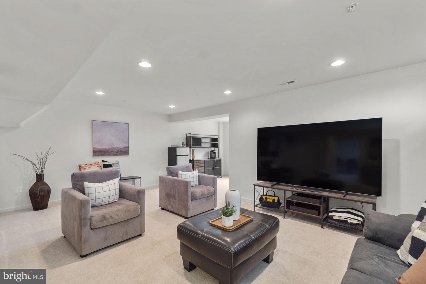2553 Island Grove Boulevard photo 18