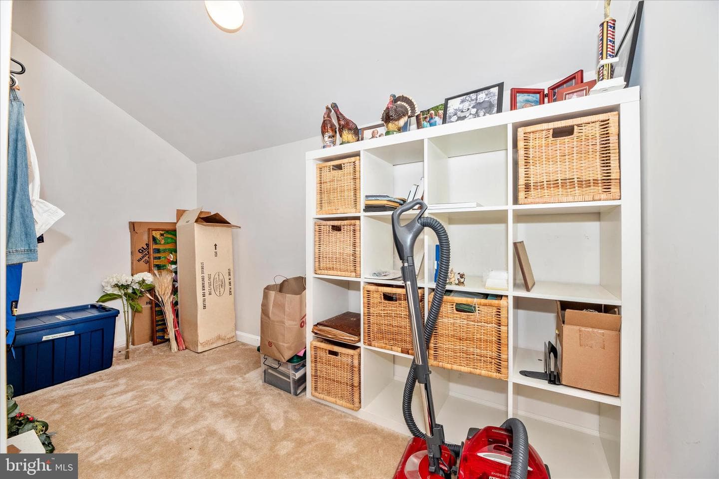 10604 Victorian Avenue photo 29