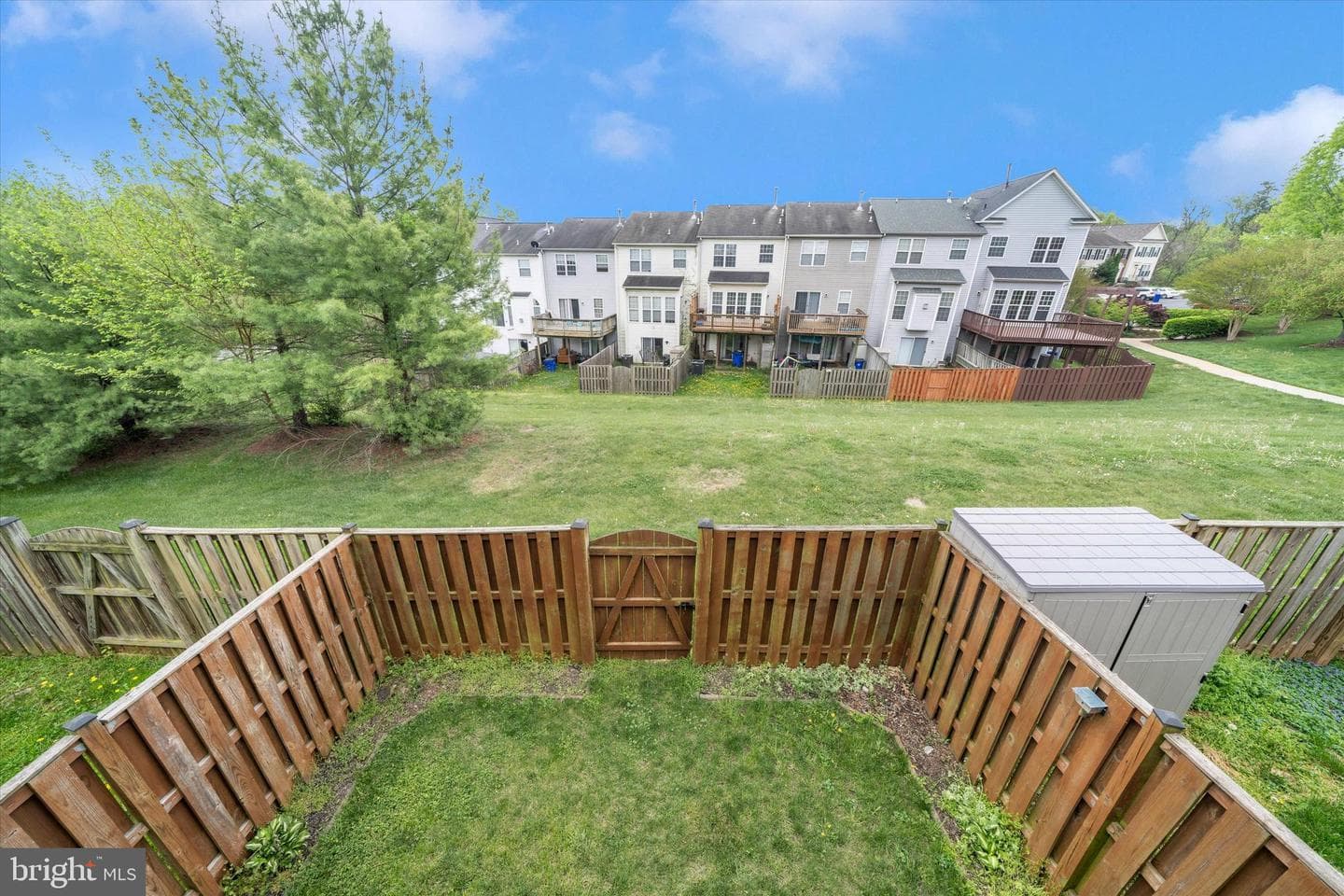 584 Ellison Court photo 34