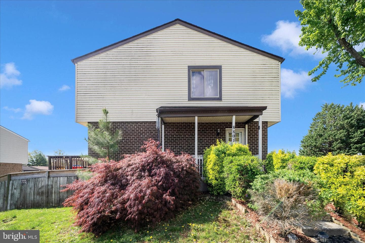 8801 Eureka Lane