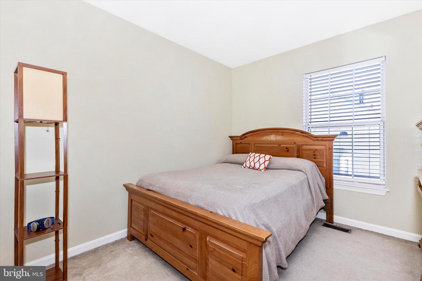 7083 Gresham Court W photo 24