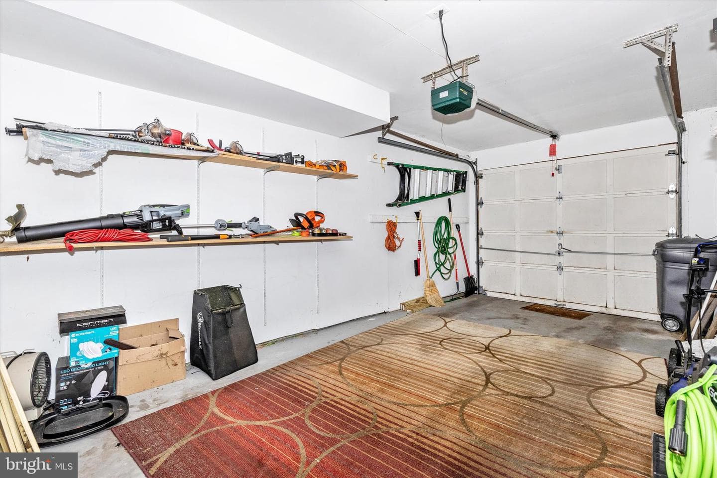 7083 Gresham Court W photo 35