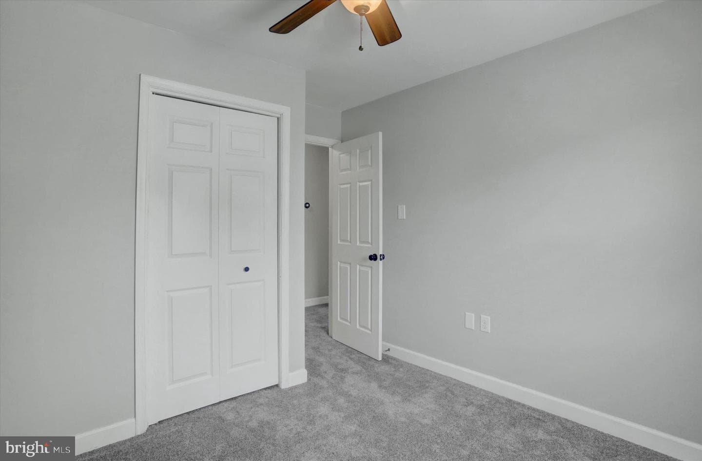 121 Albany Avenue E photo 24