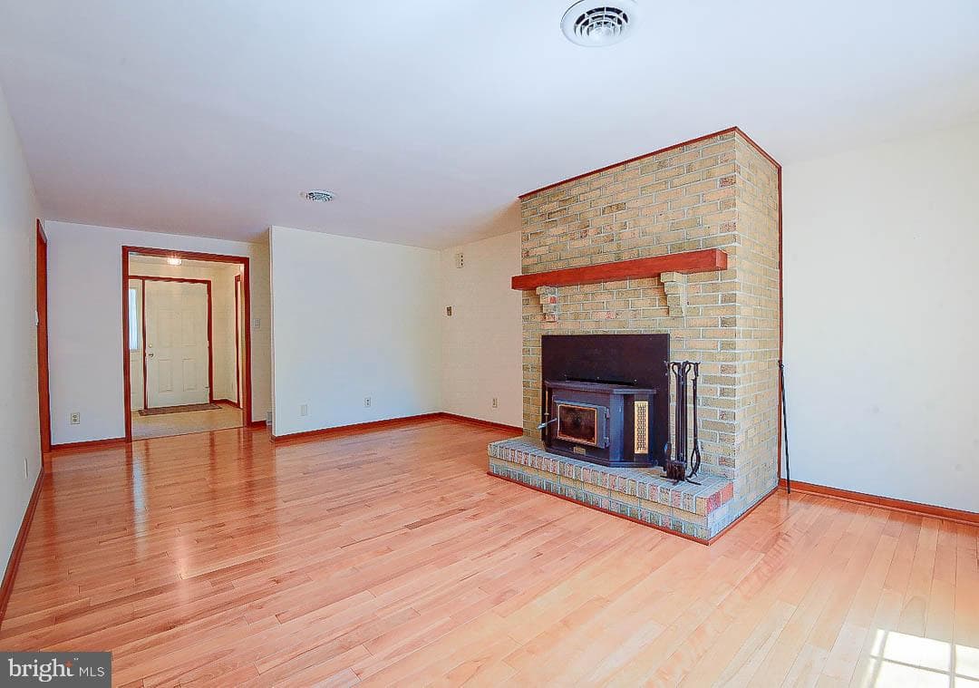 15601 Wildrose Court photo 13
