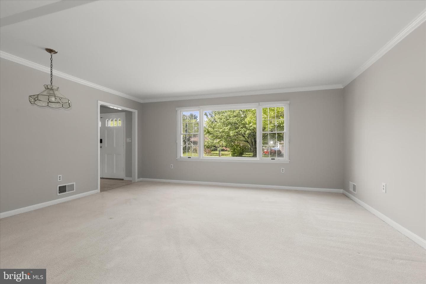8208 Glendale Drive photo 13