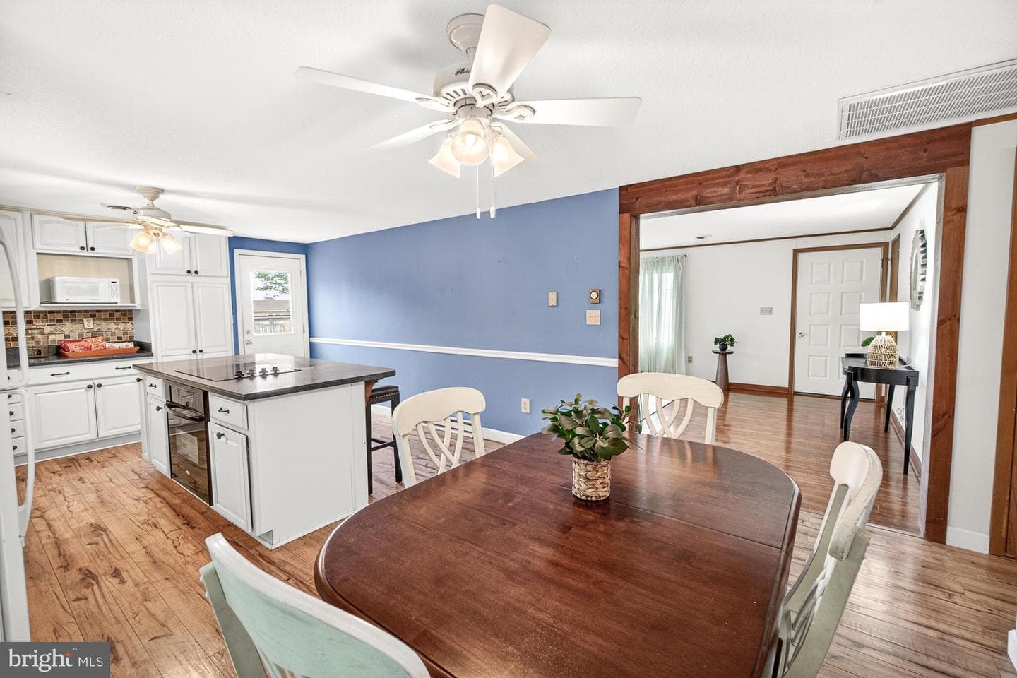 5601 Woodville Road photo 13