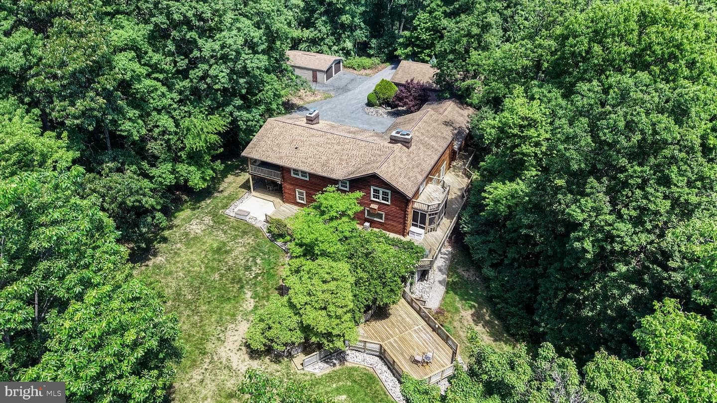4509 Shaff Lane photo 6