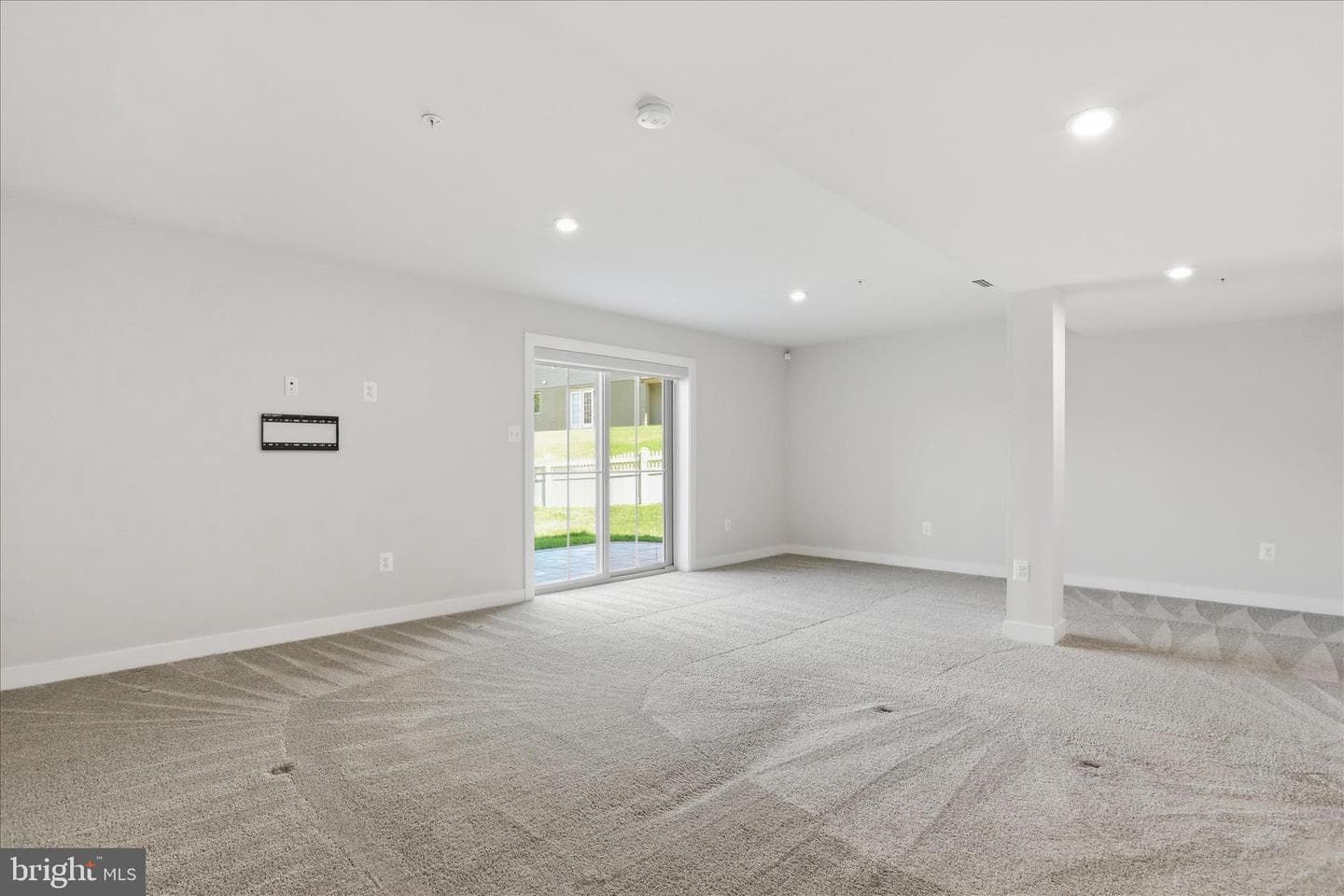 6898 Clovis Court photo 32