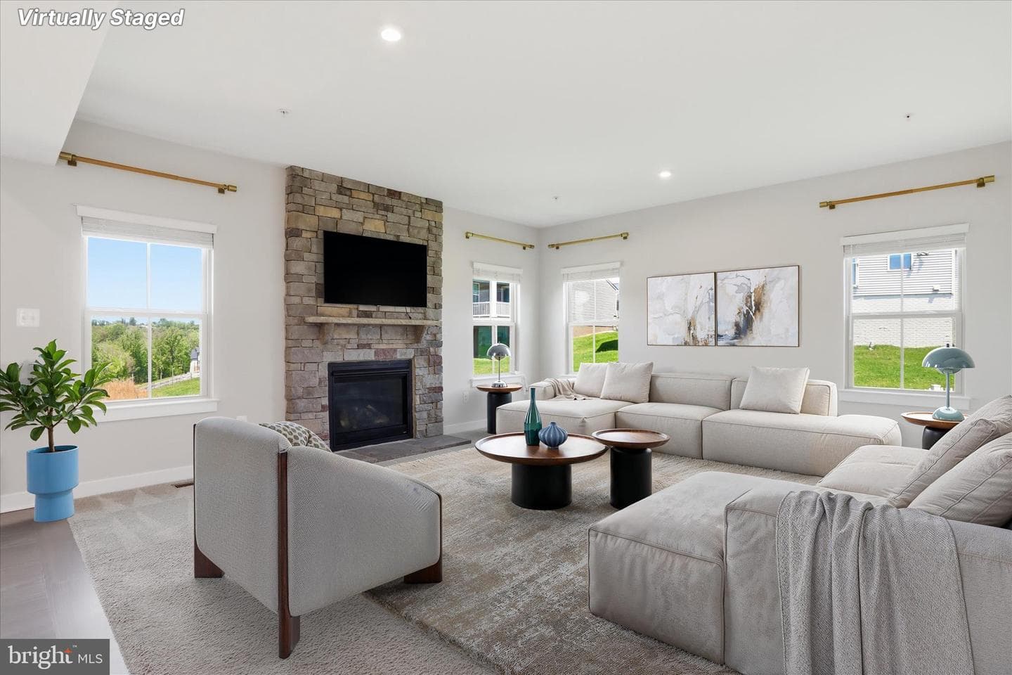 6898 Clovis Court photo 6