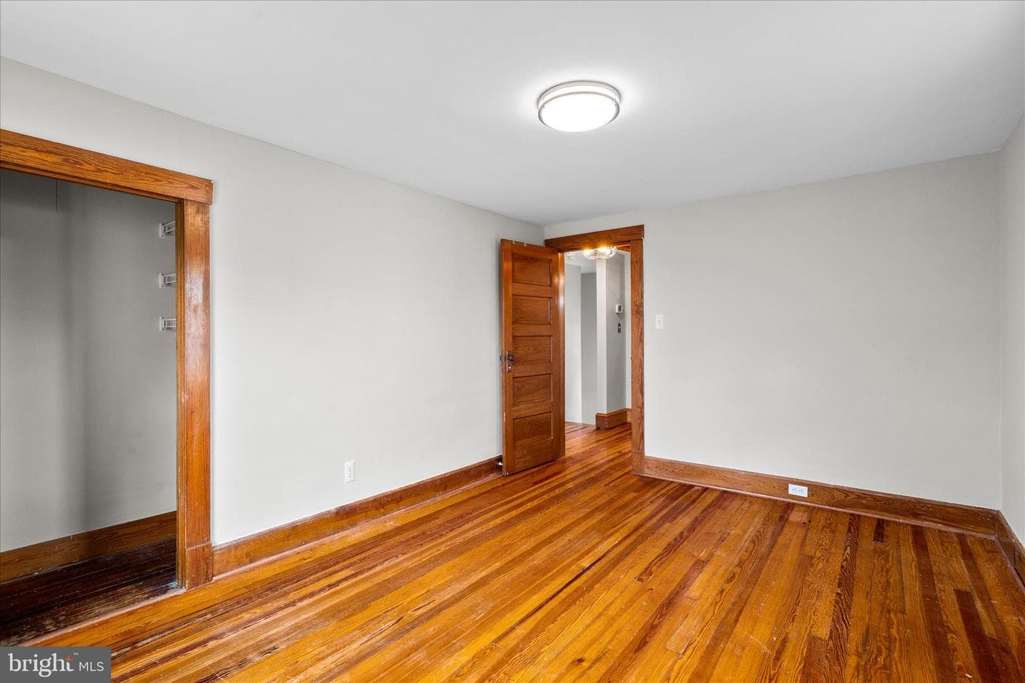 218 N Delaware Avenue photo 29