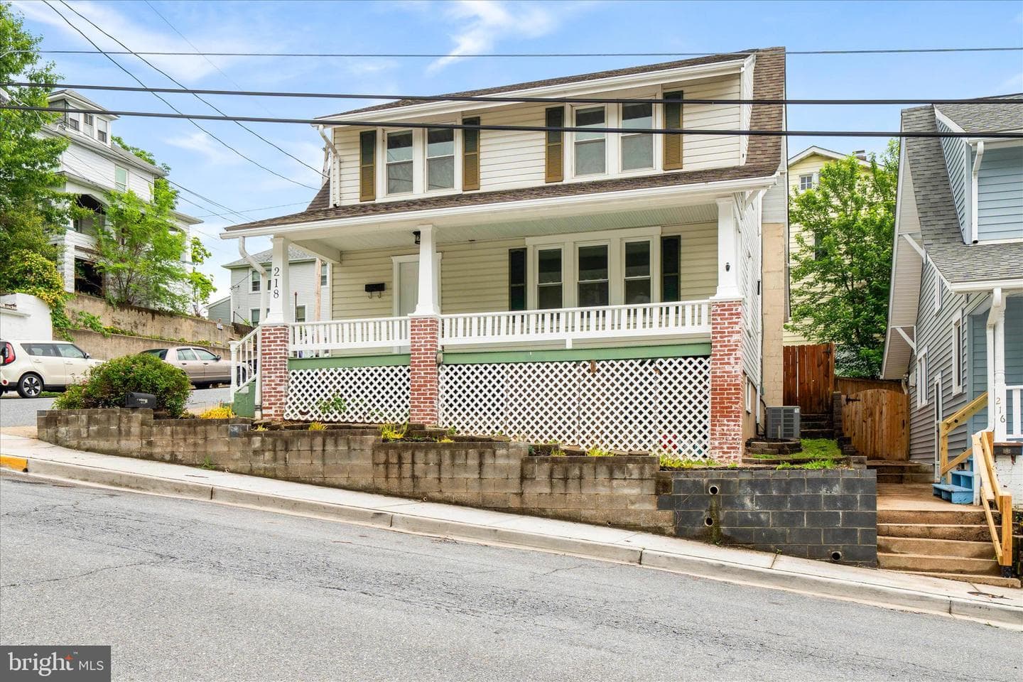 218 N Delaware Avenue photo 4