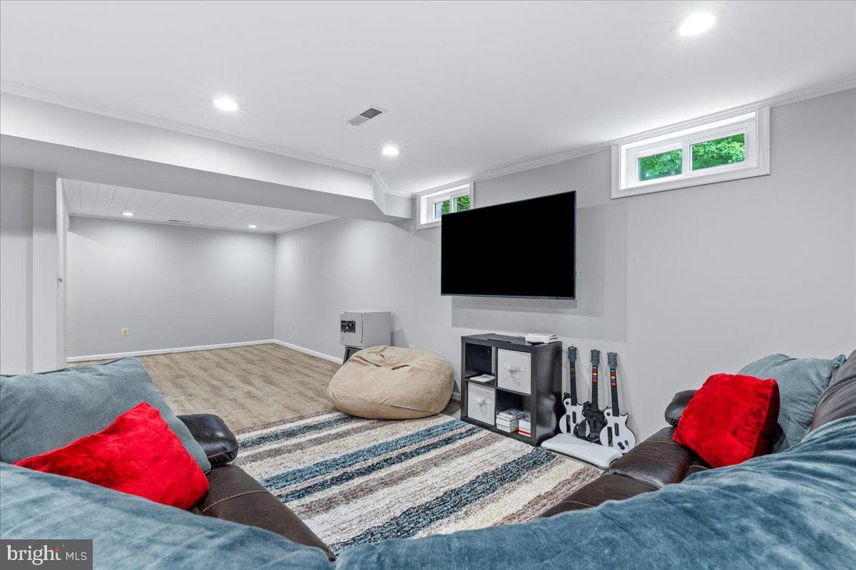 4706 Hardwood Court photo 53