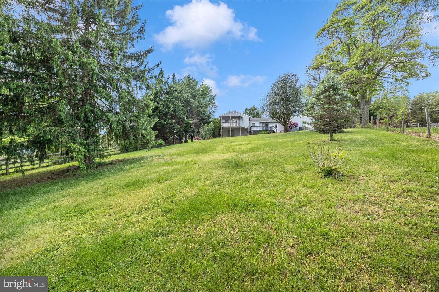 3905 Sugarloaf Drive photo 44