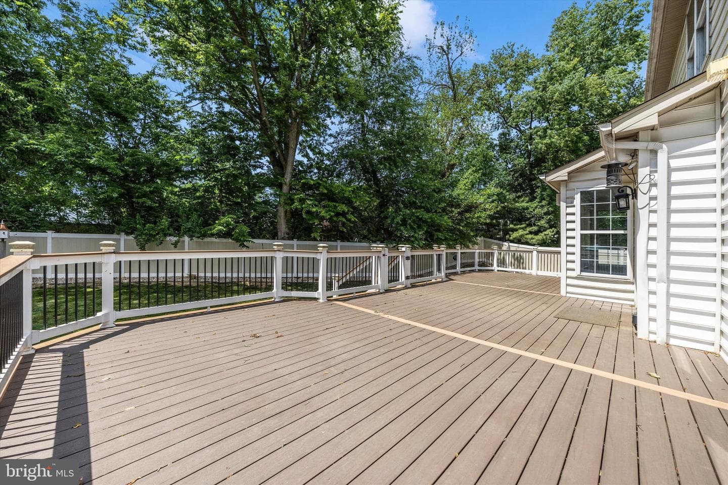 803 Apache Court photo 36