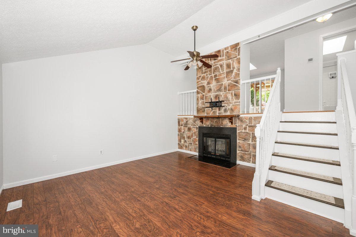 1715 Dogwood Drive photo 8