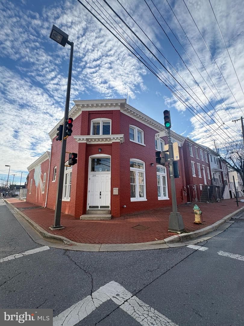 106 W All Saints Street #b2 photo 4