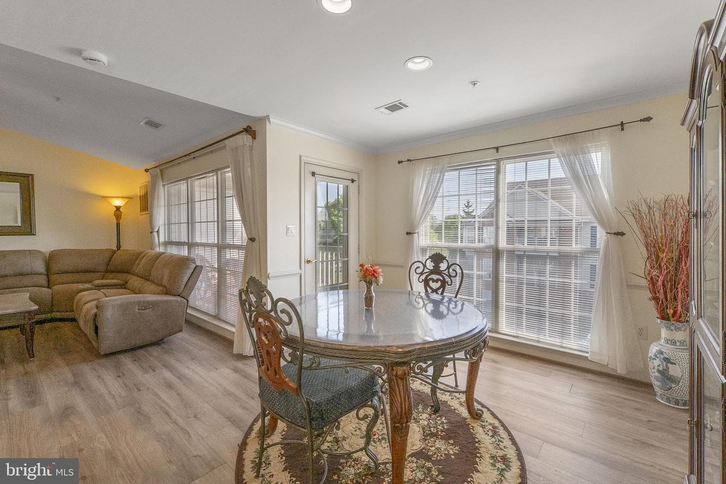 593 Cawley Drive #3a photo 15