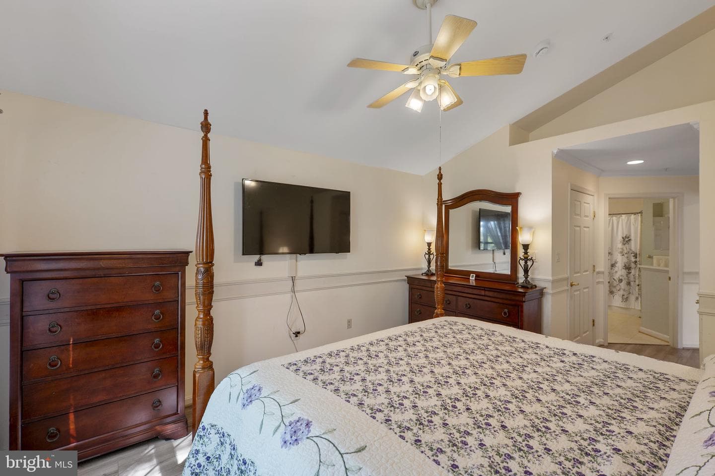 593 Cawley Drive #3a photo 33