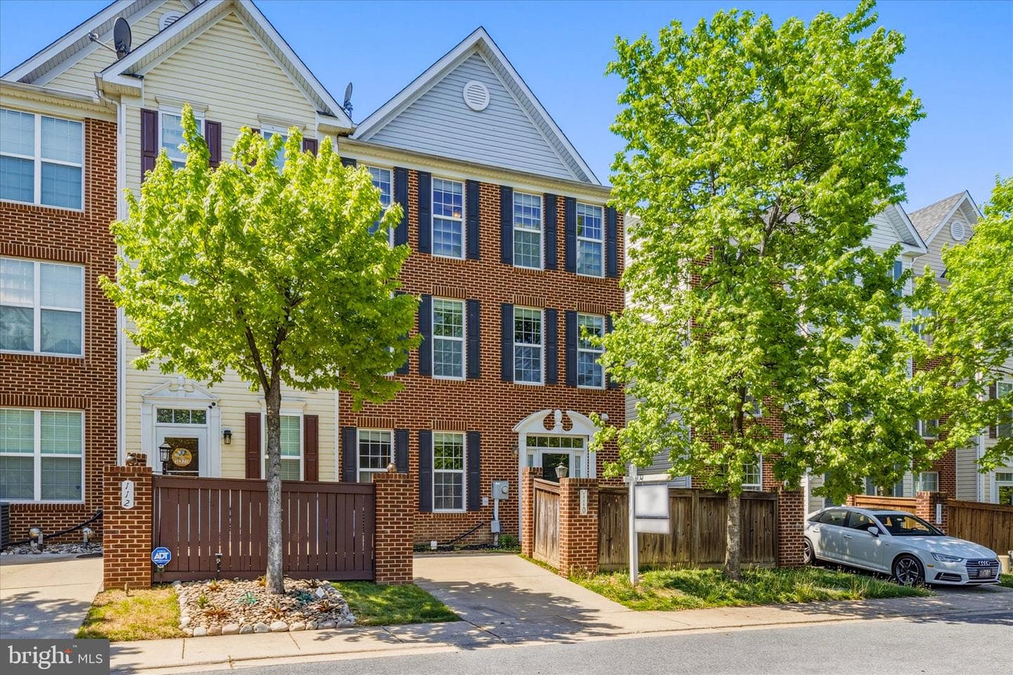 110 Featherstone Place