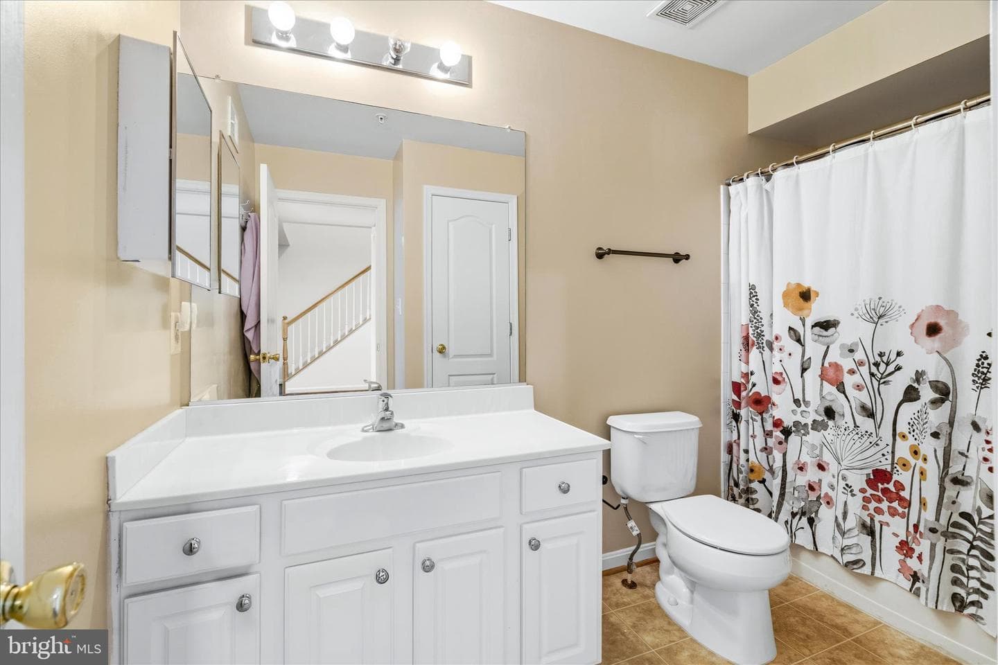 110 Featherstone Place photo 18