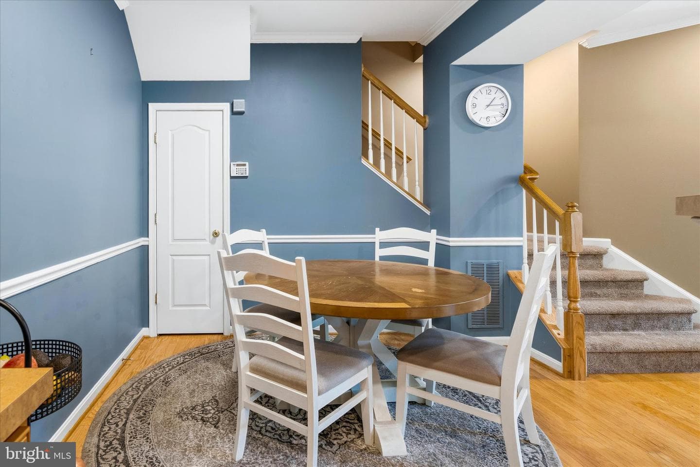 110 Featherstone Place photo 6