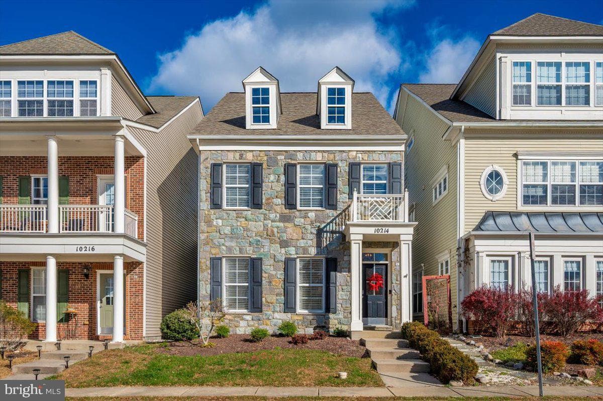 10214 Nuthatch Drive