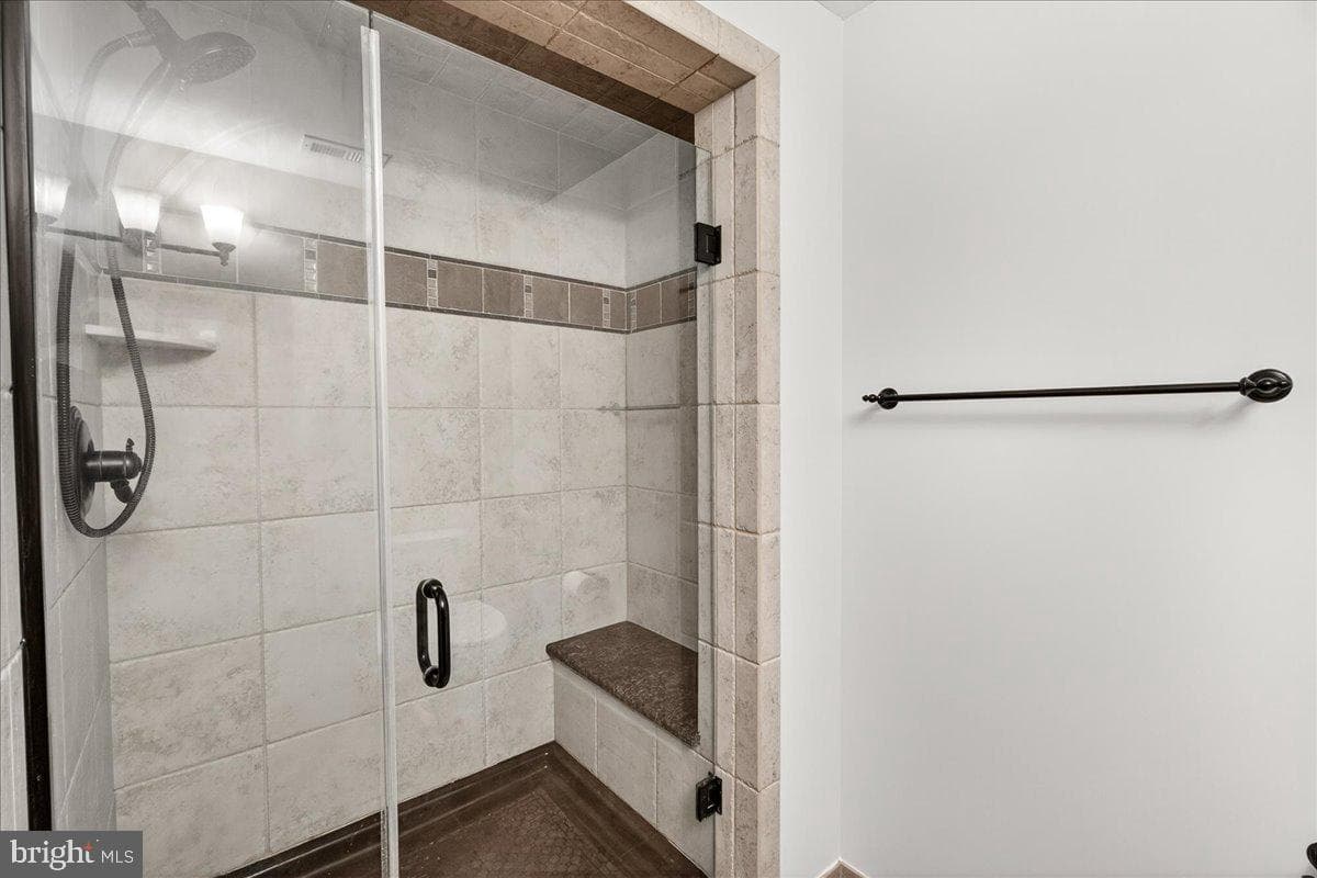 4813 Timber photo 43