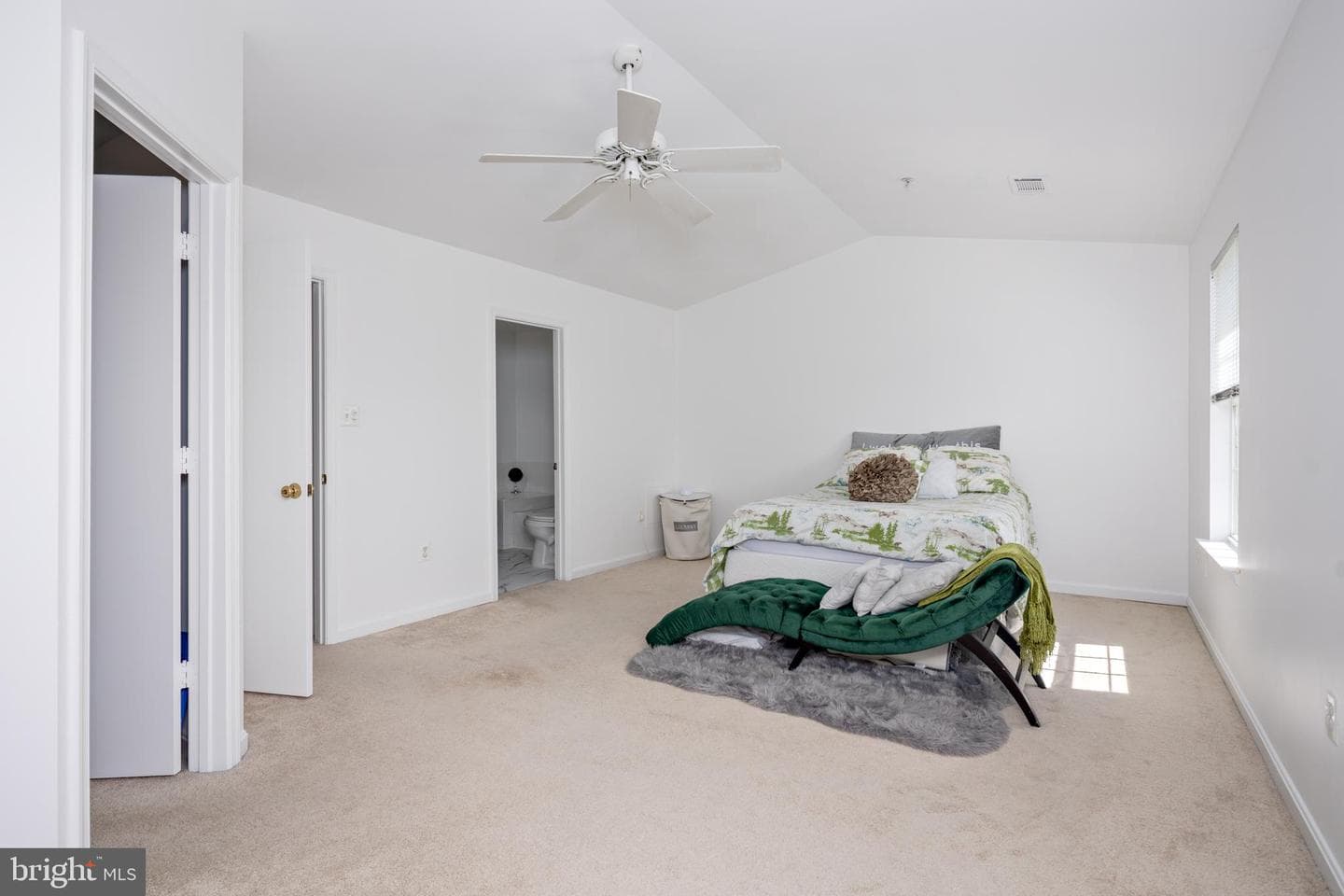 115 Whitestone Way photo 21